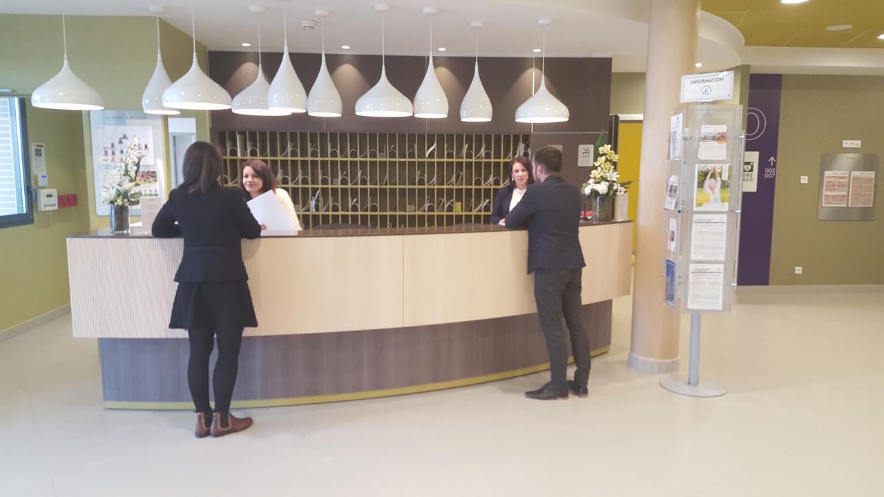Residence Seniors Domitys Les Hautes Feuilles Reims Bagian luar foto